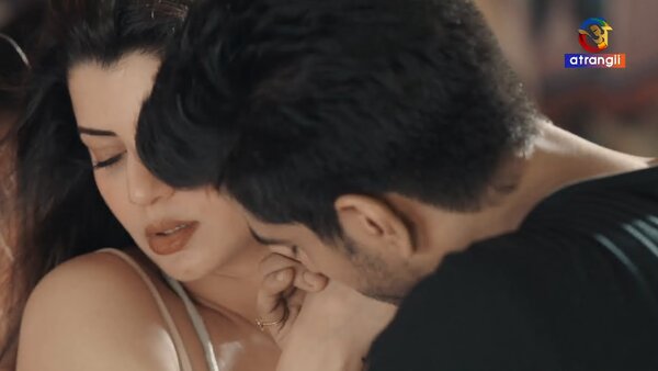Birthday Gift – 2025 – S01EP01T05 – Hindi Sex Web Series – Atrangii
