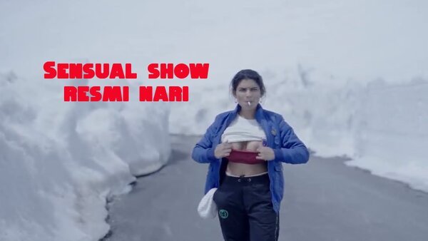 Sensual Show – 2025 – Hindi Sex Short Film – Resmi Nair