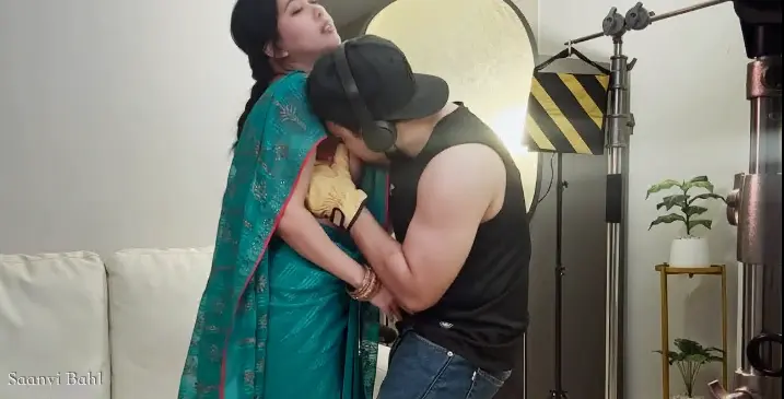 Desi Bhabhi Directing 2026 Hindi Video Watch